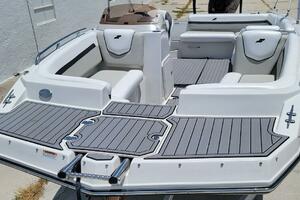 Photo 3751162 for 2023 Starcraft SVX 211 OB  