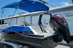 Photo 3751154 for 2023 Starcraft SVX 211 OB  