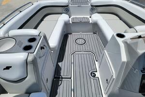 Photo 3751160 for 2023 Starcraft SVX 211 OB  