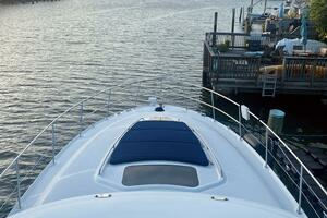 2005 Sea Ray 420 Sundancer thumbnail 29
