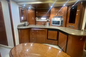 2005 Sea Ray 420 Sundancer thumbnail 39