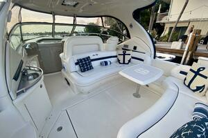 2005 Sea Ray 420 Sundancer thumbnail 6