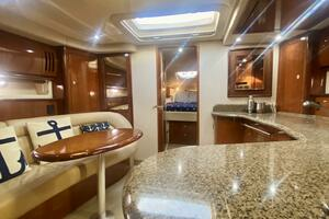 2005 Sea Ray 420 Sundancer thumbnail 44
