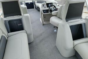 Photo 3753478 for 2023 Starcraft LX 22 R  