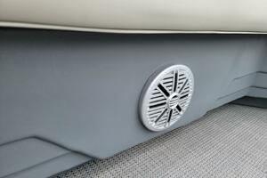 Photo 3753483 for 2023 Starcraft LX 22 R  