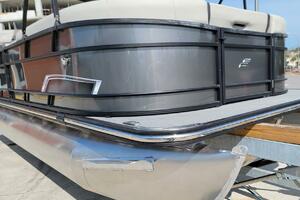 Photo 3753690 for 2023 Starcraft EXS 5  