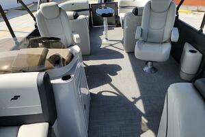 Photo 3753709 for 2023 Starcraft EXS 5  