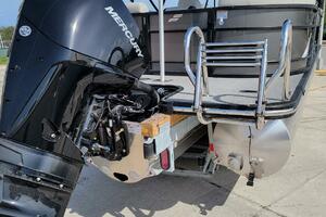 Photo 3753716 for 2023 Starcraft EXS 5  