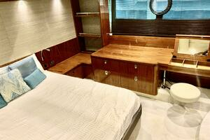 2016 Sunseeker Manhattan 65 thumbnail 16