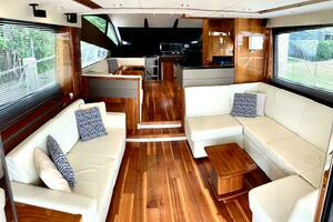 2016 Sunseeker Manhattan 65 thumbnail 4