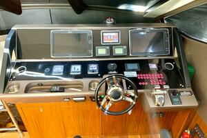 2016 Sunseeker Manhattan 65 thumbnail 11