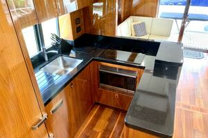 2016 Sunseeker Manhattan 65 thumbnail 7