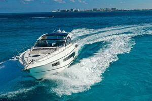 Comaye 2015 Sunseeker San Remo Yacht For Sale in Cancun 