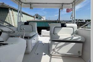 Reel Lucky 33ft Pro Line Yacht For Sale