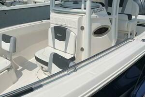 23ft Robalo Yacht For Sale