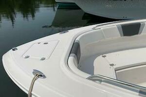 23ft Robalo Yacht For Sale