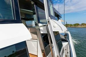 2020 Mangusta 33M Gransport thumbnail 10