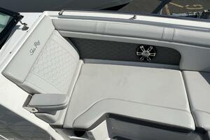 Photo 3764082 for 2020 Sea Ray 290 SDX  