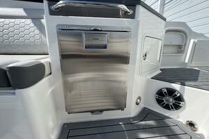 Photo 3764072 for 2020 Sea Ray 290 SDX  