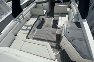 Photo 3764067 for 2020 Sea Ray 290 SDX  