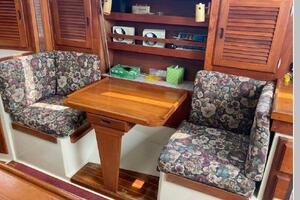 Sanweka 36ft Catalina Yacht For Sale