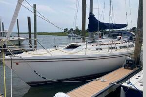 Sanweka 36ft Catalina Yacht For Sale