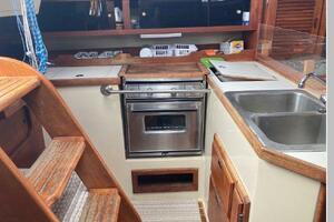 Sanweka 36ft Catalina Yacht For Sale