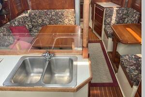 Sanweka 36ft Catalina Yacht For Sale