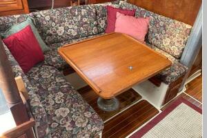 Sanweka 36ft Catalina Yacht For Sale