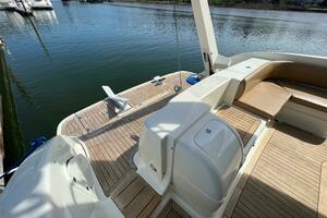 2004 Cranchi Atlantique 48 thumbnail 2
