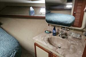 DUCHESS 42ft Chris Craft Yacht For Sale