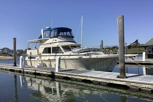 DUCHESS 42ft Chris Craft Yacht For Sale