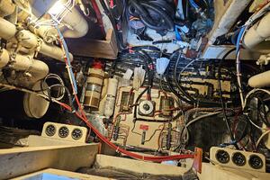 DUCHESS 42ft Chris Craft Yacht For Sale