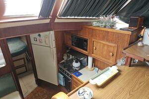 DUCHESS 42ft Chris Craft Yacht For Sale