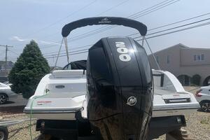 Photo 3772247 for 2021 Monterey M-225  