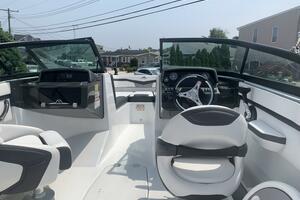 Photo 3772252 for 2021 Monterey M-225  