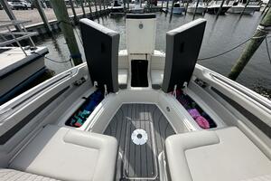 Photo 3782025 for 2021 Sea Ray 310 SLX  