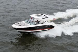 Photo 3791022 for 2021 Sea Ray 310 SLX  