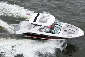 Photo 3791024 for 2021 Sea Ray 310 SLX  