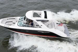 Photo 3791021 for 2021 Sea Ray 310 SLX  