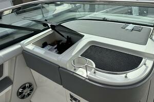 Photo 3782014 for 2021 Sea Ray 310 SLX  