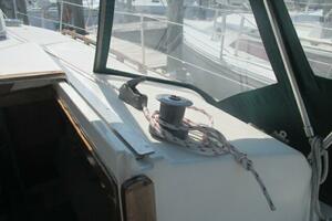 Wind Song 30ft Pearson Yacht For Sale