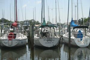 Wind Song 30ft Pearson Yacht For Sale