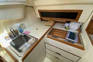 Wind Song 30ft Pearson Yacht For Sale