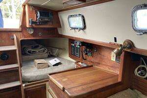 1994 Pacific Seacraft Crealock 37 thumbnail 21