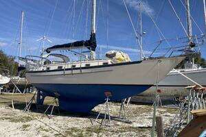 1994 Pacific Seacraft Crealock 37 thumbnail 2