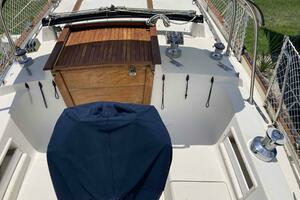 1994 Pacific Seacraft Crealock 37 thumbnail 10