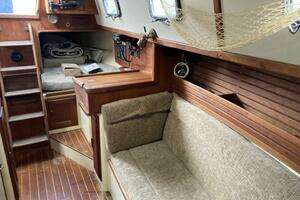 1994 Pacific Seacraft Crealock 37 thumbnail 20