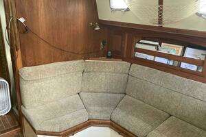 1994 Pacific Seacraft Crealock 37 thumbnail 17