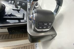 2014 Sunseeker 48 Portofino XPS thumbnail 10